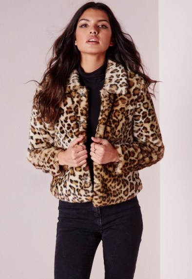Missguided Serena cropped faux fur coat in leopard print. Animal prints | glamorous jackets | autumn-winter coats | warm fashion - flipped