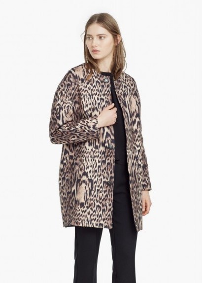 MANGO animal print coat. Autumn / winter fashion – womens coats – printed outerwear - flipped