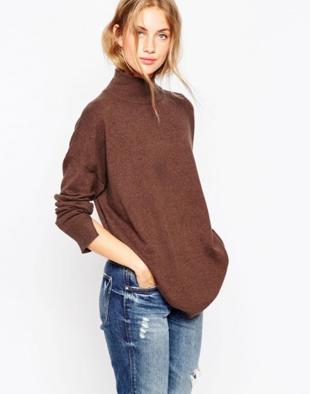 Casual luxe…ASOS Tunic With High Neck In Cashmere Blend chocolate. Luxury style knitwear ~ knitted tunics ~ turtleneck sweaters ~ womens oversized jumpers