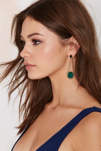 Bottom Line Drop Earrings green. Fashion jewellery | pendant earrings