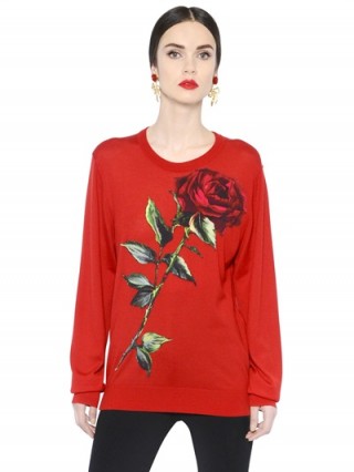 DOLCE & GABBANA ROSE PATCH ON CASHMERE SWEATER in red. Designer knitwear | womens luxury sweaters | floral jumpers | knitted fashion