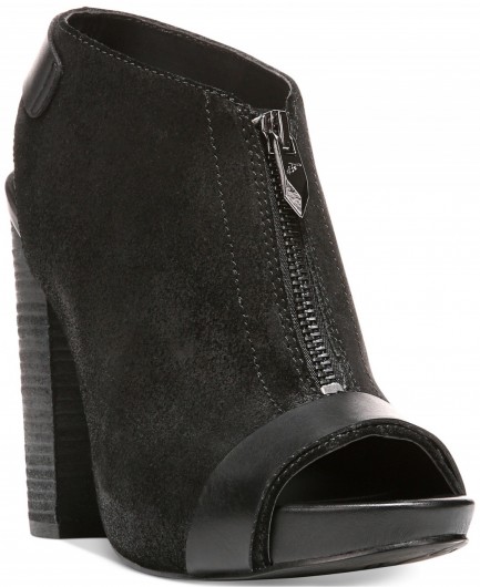 Fergie Rowley Peep-Toe Booties black – as worn by Fergie at Lord & Taylor in New York, 15 October 2015. Peep toe boots | celebrity fashion | star style | what celebrities wear | high heels