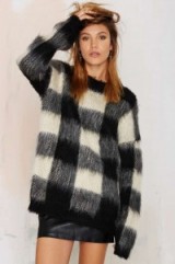 Just Female knitty griddy sweater – black & ivory. Womens knitwear / autumn-winter jumpers / oversized sweaters / casual weekend clothing / monochrome check