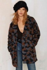 Maison Scotch camo ammo wool coat – brown & grey print. Autumn-winter coats / womens fashion / warm outerwear /