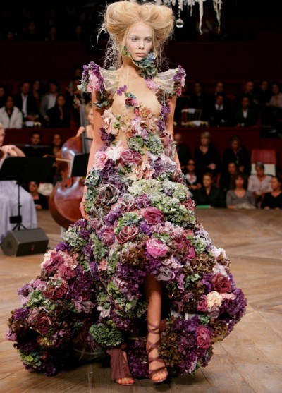 Amazing floral covered gown by Alexander McQueen. flowers / gowns - flipped