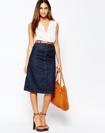 Warehouse Midi A Line Skirt. Denim skirts | 70s style fashion | dark blue denim
