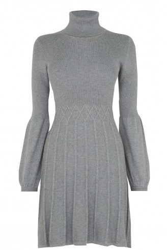 OASIS Cable Polo Top. Winter fashion / knitted dresses / high neck style / roll neck / stylish knitwear / daywear - flipped