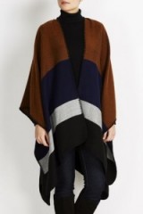 Wallis navy and camel colour block wrap. Autumn – winter fashion / chic style wraps / womens capes / outerwear