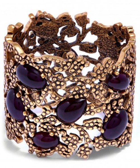 OSCAR DE LA RENTA BURGUNDY CABOCHON STONE FILIGREE CUFF – statement cuffs – designer fashion jewellery – costume jewelry - flipped