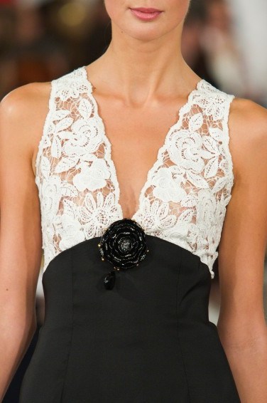 Oscar de la Renta details / floral lace / flower embellished / black and white / monochrome - flipped