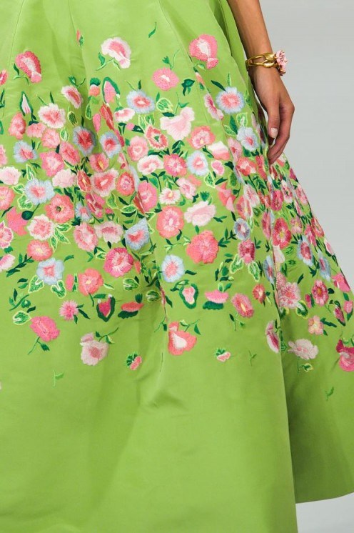Oscar de la Renta details / floral embroidery / pink and green - flipped