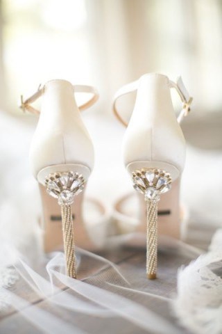 So elegant! These are Wedding to shoes to die for! Really love them! - flipped