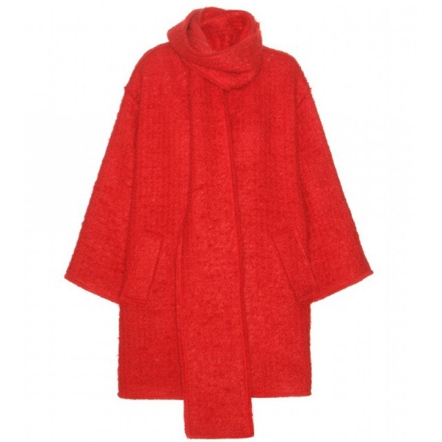 DOLCE & GABBANA – Wool and mohair-blend coat in red – as worn by Kylie Minogue with a red Victoria Beckham dress, on a trip to Paris, 3 December 2015. Celebrity fashion | star style | designer coats | what celebrities wear - flipped