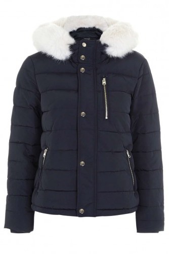 Georgia May Foote style…TopShop Quilted Jacket with faux fur hood trim in navy blue – as worn by Georgia May Foote heading to rehearsals for Strictly Come Dancing in Birmingham, January 2016. Casual celebrity fashion | winter jackets | what celebrities wear - flipped