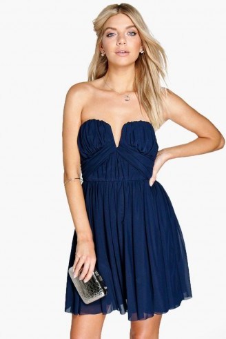 Boohoo Boutique Becky mesh rouched plunge front dress in navy. Strapless party dresses ~ going out glamour ~ evening wear ~ occasion clothing - flipped