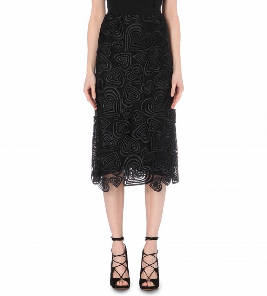 CHRISTOPHER KANE Black heart-embroidered lace skirt ~ skirts ~ hearts ~ fashion