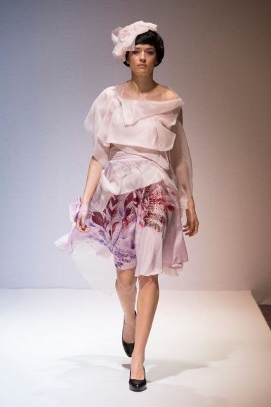 Patuna Haute Couture S/S 2016 Paris ~ pink fashion ~ floaty fabrics - flipped