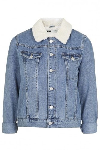 Michelle Keegan’s casual style…Topshop Petite Borg Denim Jacket – as worn by Michelle Keegan out in Essex on Wednesday, 24 February 2016. Celebrity fashion | star style | jackets | what celebrities wear - flipped