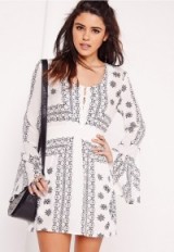 Missguided button front flared sleeve print skater dress mono. Day dresses – summer fashion – boho style – black and white