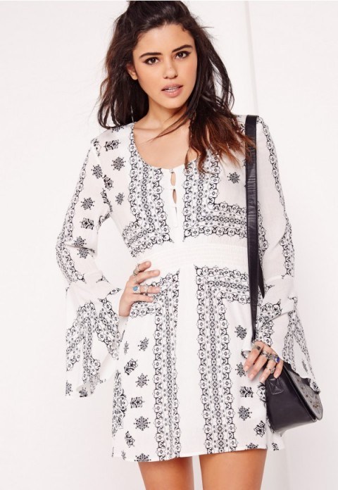Missguided button front flared sleeve print skater dress mono. Day dresses – summer fashion – boho style – black and white - flipped