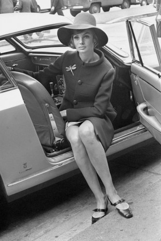 60s model Jean Shrimpton ~ 1960s glamour ~ vintage fashion ~ glamorous life - flipped