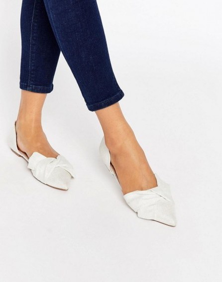 ASOS LADY Pointed Ballet Flats in ivory – affordable luxe – chic flat shoes – stylish fashion – luxury looks - flipped