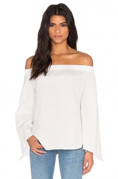 FINDERS KEEPERS BRIGHT LIGHTS TOP in white – in the style of Kourtney Kardashian (different colour) out in Los Angeles, 27 June 2016. Casual star style tops | celebrity fashion | off the shoulder - flipped
