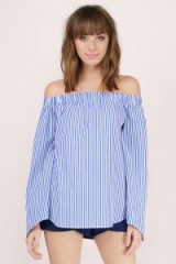 Finders Keepers Bright Lights Top blue stripe – as worn by Kourtney Kardashian out in Los Angeles, 27 June 2016. Celebrity tops | off the shoulder | casual star style | summer fashion
