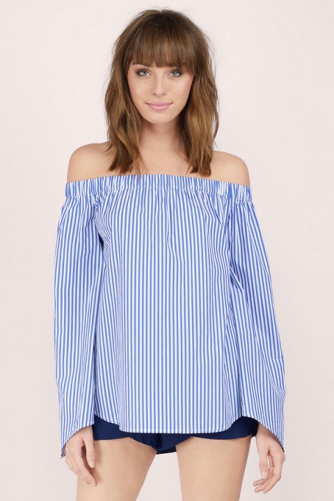 Finders Keepers Bright Lights Top blue stripe – as worn by Kourtney Kardashian out in Los Angeles, 27 June 2016. Celebrity tops | off the shoulder | casual star style | summer fashion - flipped