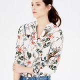 WAREHOUSE – FLORAL BIRD PRINT BLOUSE in CREAM ~ flower printed fashion ~ birds ~ women’s blouses ~ summer shirts