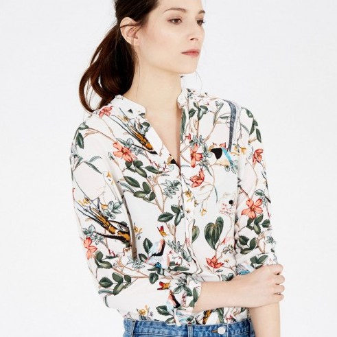 WAREHOUSE – FLORAL BIRD PRINT BLOUSE in CREAM ~ flower printed fashion ~ birds ~ women’s blouses ~ summer shirts - flipped