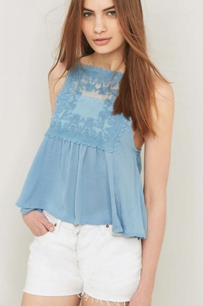 Kimchi Blue Square Lace Cami ~ weekend camisoles ~ my holiday fashion ~ pretty summer tops ~ square neck camis ~ casual day wear - flipped