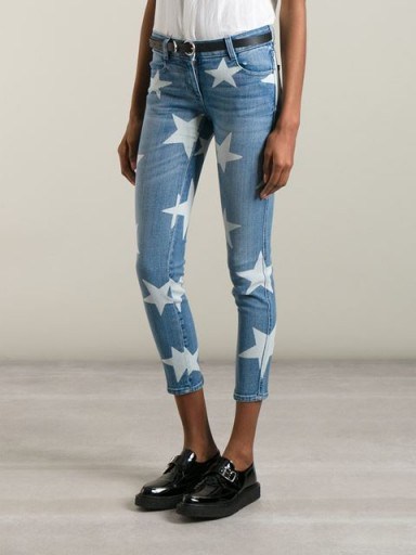 STELLA MCCARTNEY Skinny Boyfriend star print jeans. Cropped style | blue denim | designer fashion | crop | stars - flipped
