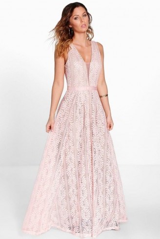 BOOHOO BOUTIQUE ALI ALL LACE PLUNGE NECK MAXI DRESS – pink evening dresses – long party fashion – feminine style occasion wear - flipped