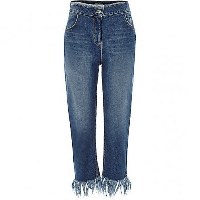 River Island Blue wash frayed cropped boyfriend jeans – crop leg – weekend fashion – summer style denim - flipped