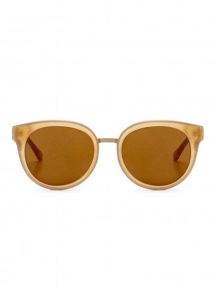 Draper James Camel Sunglasses – as worn by Reese Witherspoon on Instagram, August 2016. Celebrity eyewear | star style accessories | Reese Witherspoon’s fashion line