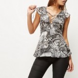 River Island Grey snake print frilly top – glamorous animal printed tops – lace up front detail ~ frilled – sleeveless ruffle blouses – ruffled fashion
