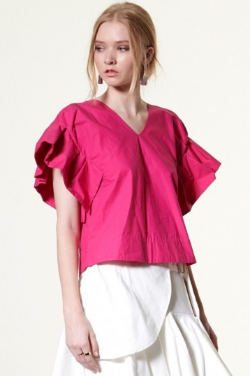 Storets Kassie Pleated Cap Blouse pink. Feminine tops | ruffled sleeves | structured style fashion | wide ruffles