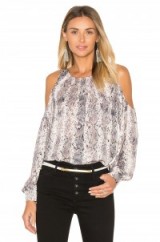 L’ACADEMIE The Shoulder blouse in snake print – glamorous animal printed tops – cold shoulder blouses – feminine style fashion