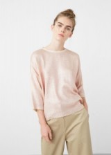 mango metallic finish sweater in light pink. Casual chic sweaters | elegant knitwear | affordable luxe jumpers | fine knits | knitted tops | autumn fashion