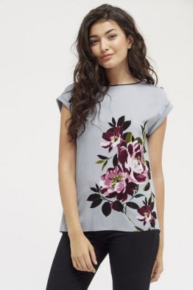 OASIS PAINTED ROSE PLEAT BACK TEE grey ~ cap sleeved tees ~ floral tops ~ flower prints ~ feminine fashion - flipped
