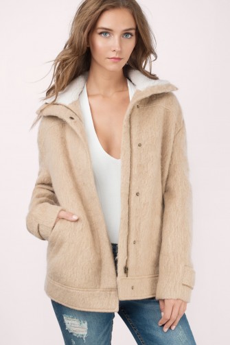 TOBI Deep Canyon camel shearling wool jacket. Womens autumn jackets | on trend outerwear | casual fashion | relaxed fit | neutral tone | neutrals