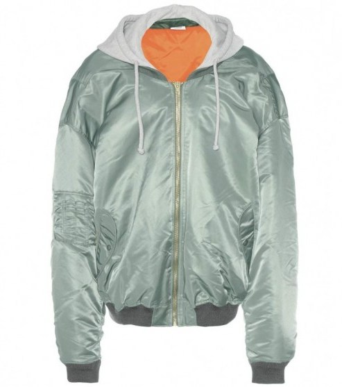 VETEMENTS Oversized bomber jacket khaki green. Urban jackets | casual designer outerwear | hooded | jersey hood | unisex fashion | streetwear - flipped