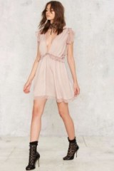 Nasty Gal Dragonfly Mauve Ruffle Dress – party dresses – plunge front evening wear – going out fashion – ruffles – ruffled trim