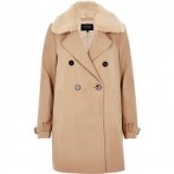 River Island camel faux fur collar overcoat. Stylish winter coats | luxe style outerwear | fashion