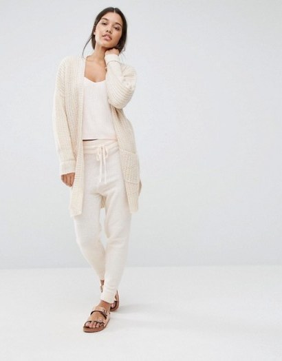 Micha Lounge Pocket Cocoon Cardigan – long oatmeal cardigans – luxe style knitwear – winter fashion - flipped