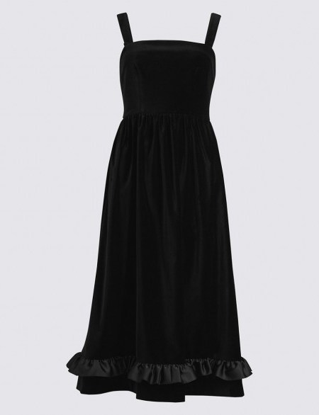 ARCHIVE BY ALEXA The Vicar Dress in black velvet – as worn by Alexa Chung attending the launch of her new collection with Marks & Spencer at the Marble Arch store in London, October 2016. Celebrity dresses | star style clothing | style icons fashion - flipped
