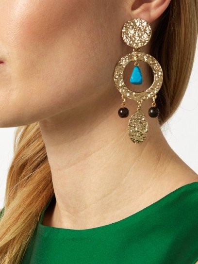 OSCAR DE LA RENTA Hammered disc-drop clip-on earrings ~ Statement earrings ~ designer fashion accessories ~ bold jewellery - flipped