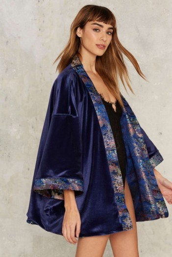 Jaded London Ren Reversible Jacquard Kimono. Oriental style fashion and prints | luxe style kimonos | floral printed jackets | blue velvet - flipped