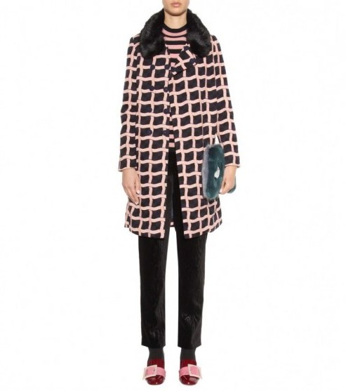 SHRIMPS Suzanne coat with faux fur collar. Winter coats | chic and stylish fashion - flipped